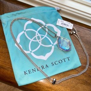 Kendra Scott Necklace
